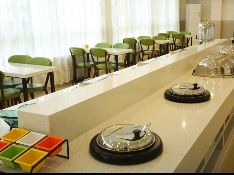 Аньцин: Greentree Inn Anqing Huaining County Development Z