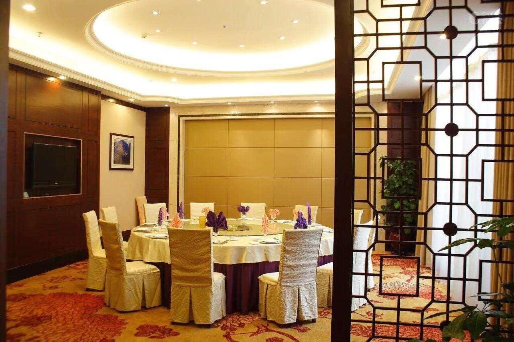 Дунгуань: Fangzhong Holiday Hotel