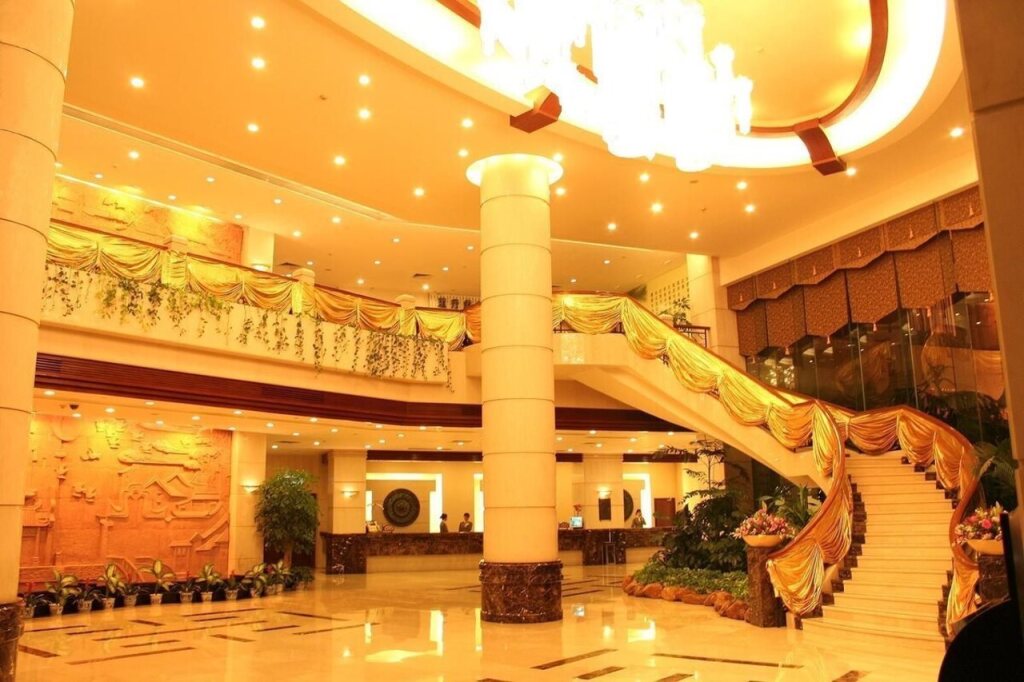 Дунгуань: Fangzhong Holiday Hotel