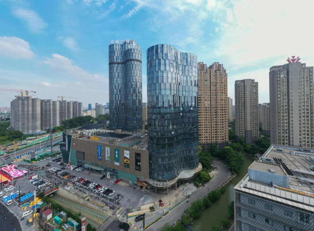 Наньтун: 桔子水晶南通文峰广场酒店