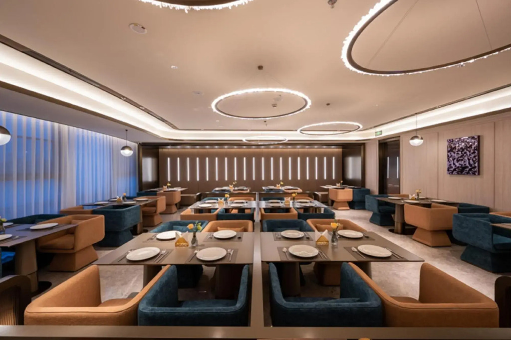 Наньтун: 桔子水晶南通文峰广场酒店