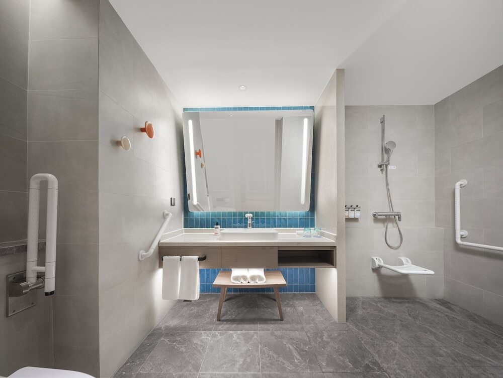 Баошань: Holiday Inn Express Tengchong Hot Spring, an IHG Hotel