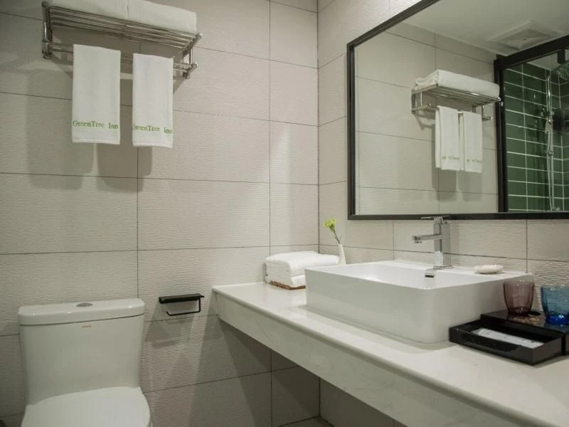 Баошань: Green Tree Inn Tengchong Rehai Hot Spring Airport