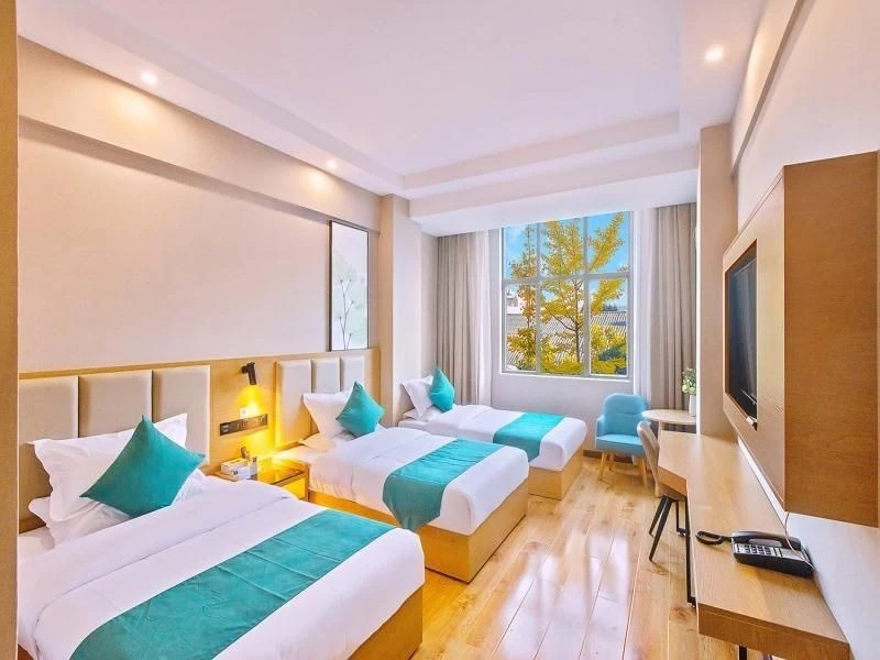 Баошань: Green Tree Inn Tengchong Rehai Hot Spring Airport