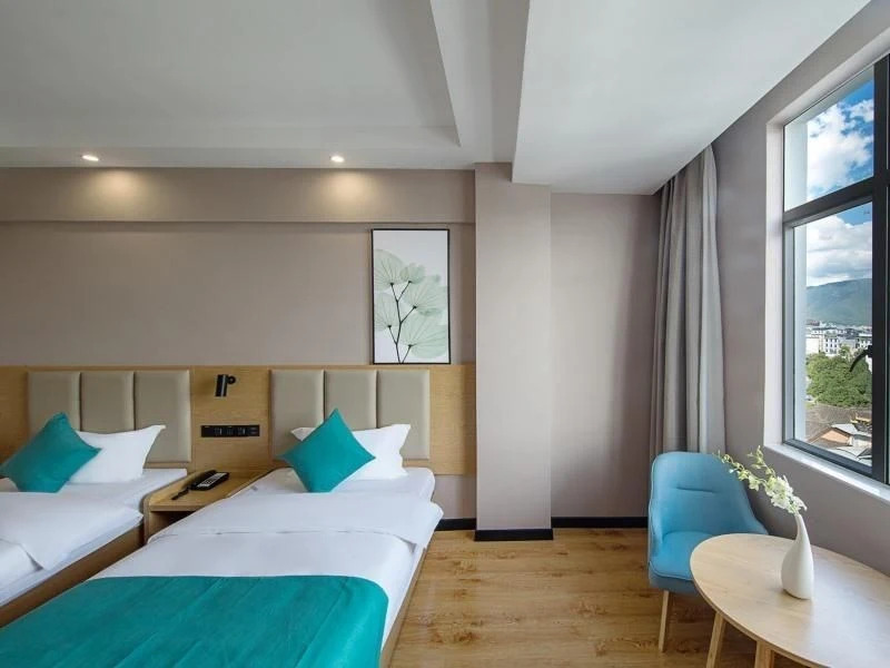 Баошань: Green Tree Inn Tengchong Rehai Hot Spring Airport
