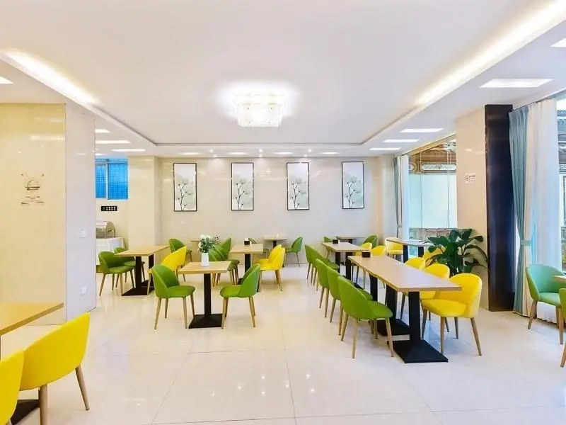 Баошань: Green Tree Inn Tengchong Rehai Hot Spring Airport