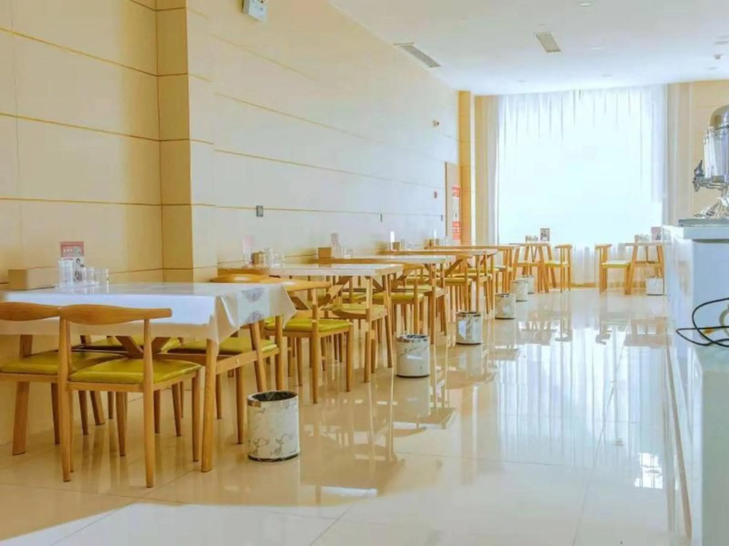 Бочжоу: Greentree Inn Bozhou City Woyang County Huaizhong