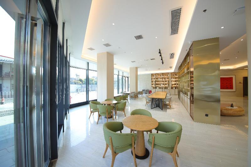 Чанша: Ji Hotel (Changsha High Speed Rail South Station)