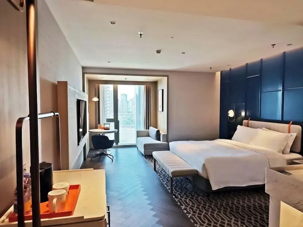 Чунцин: voco Chongqing Chaotianmen, an IHG Hotel