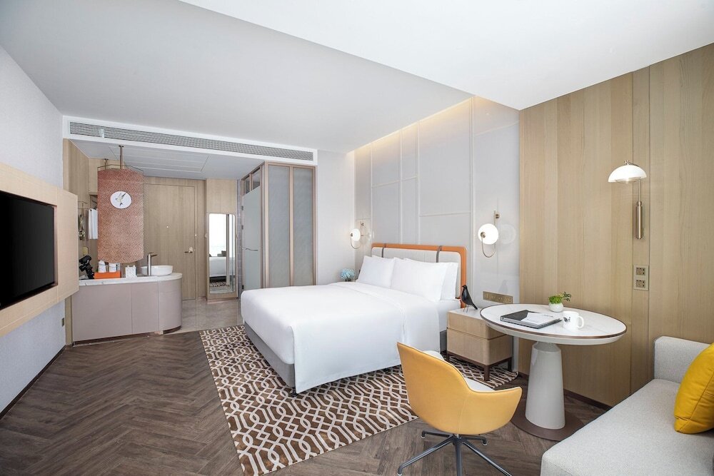 Чунцин: voco Chongqing Chaotianmen, an IHG Hotel