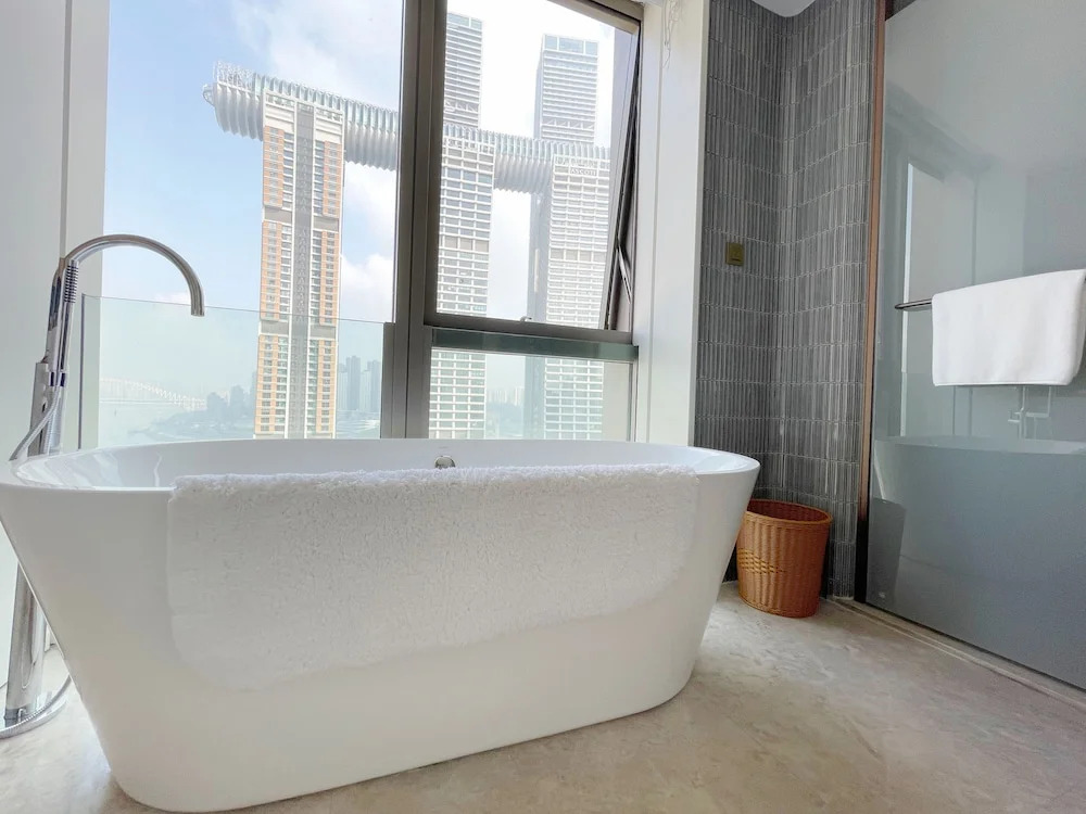 Чунцин: voco Chongqing Chaotianmen, an IHG Hotel