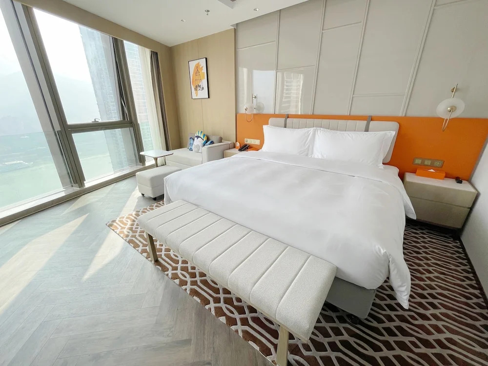 Чунцин: voco Chongqing Chaotianmen, an IHG Hotel