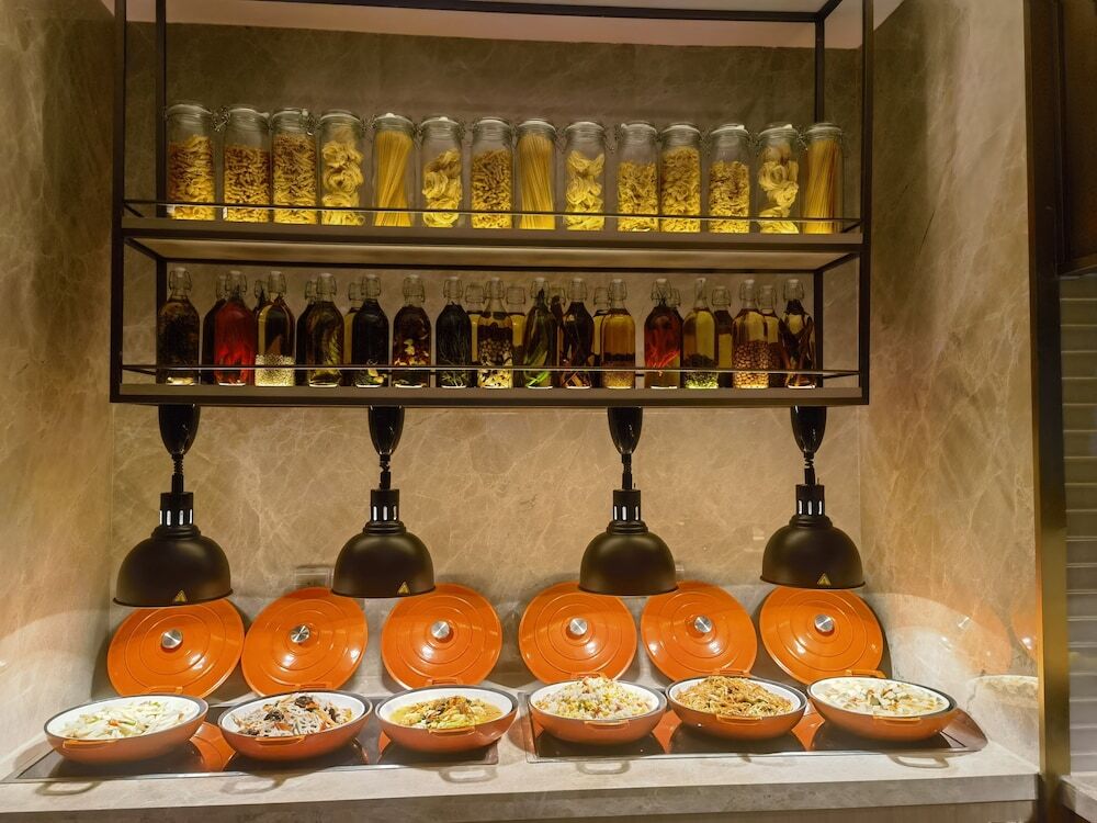 Чунцин: voco Chongqing Chaotianmen, an IHG Hotel
