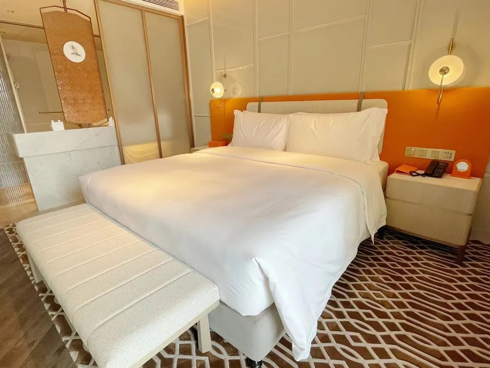 Чунцин: voco Chongqing Chaotianmen, an IHG Hotel