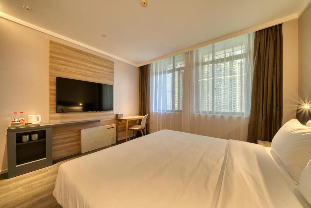 Ханчжоу: Hanting Hotel Hangzhou Liangzhu New Town