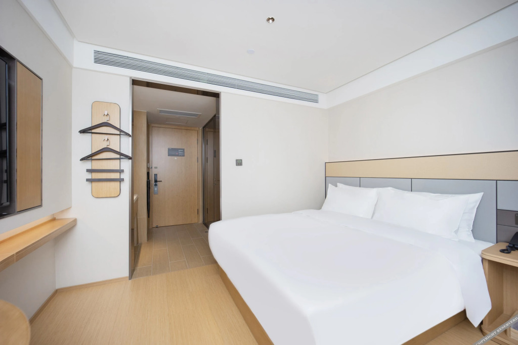 Линьи: Ji Hotel Linyi Wuzhou Lake
