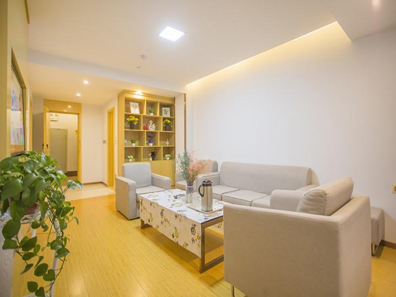 Луань: Отель GreenTree Inn Liuan Yeji Railway Station