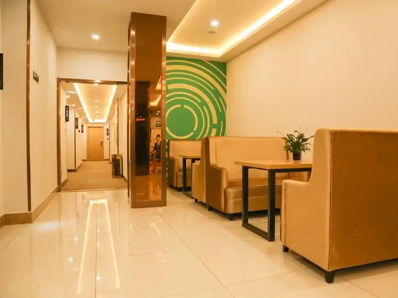Нанкин: GreenTree Inn Nanjing Pukou District Qiaolin