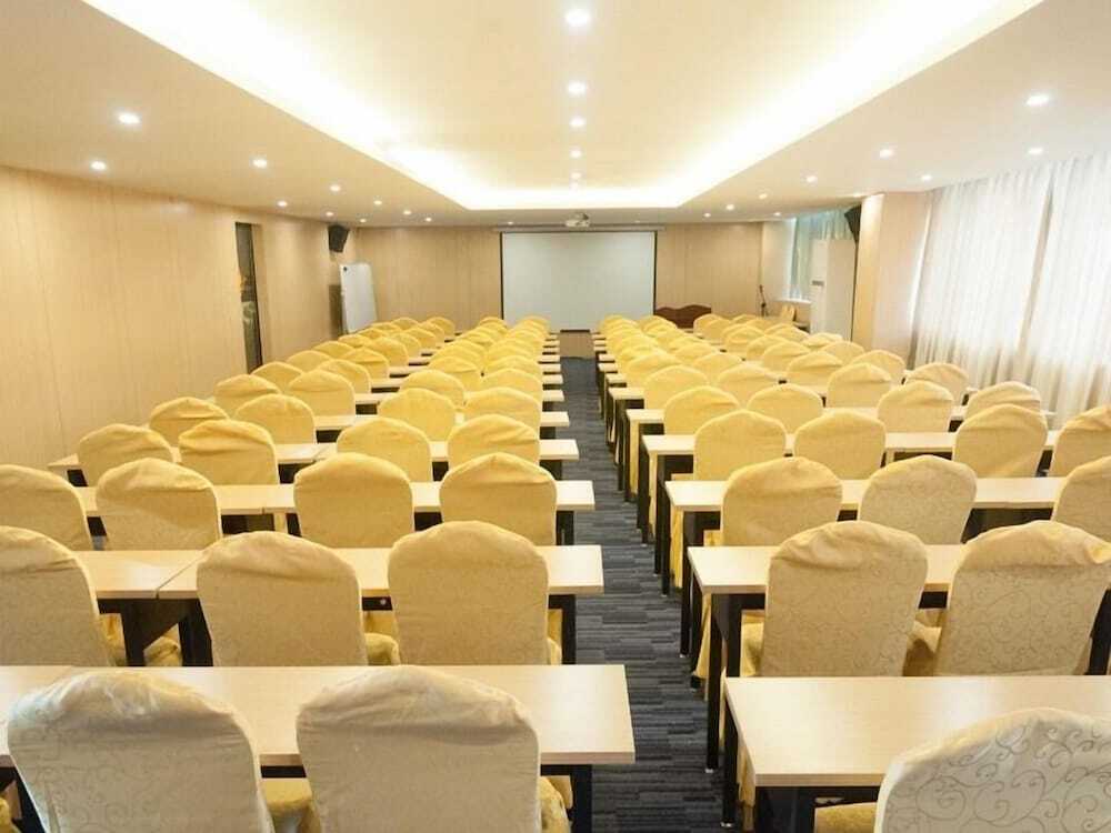 Наньнин: GreenTree Inn Guangxi Nanning Qingxiu District Don