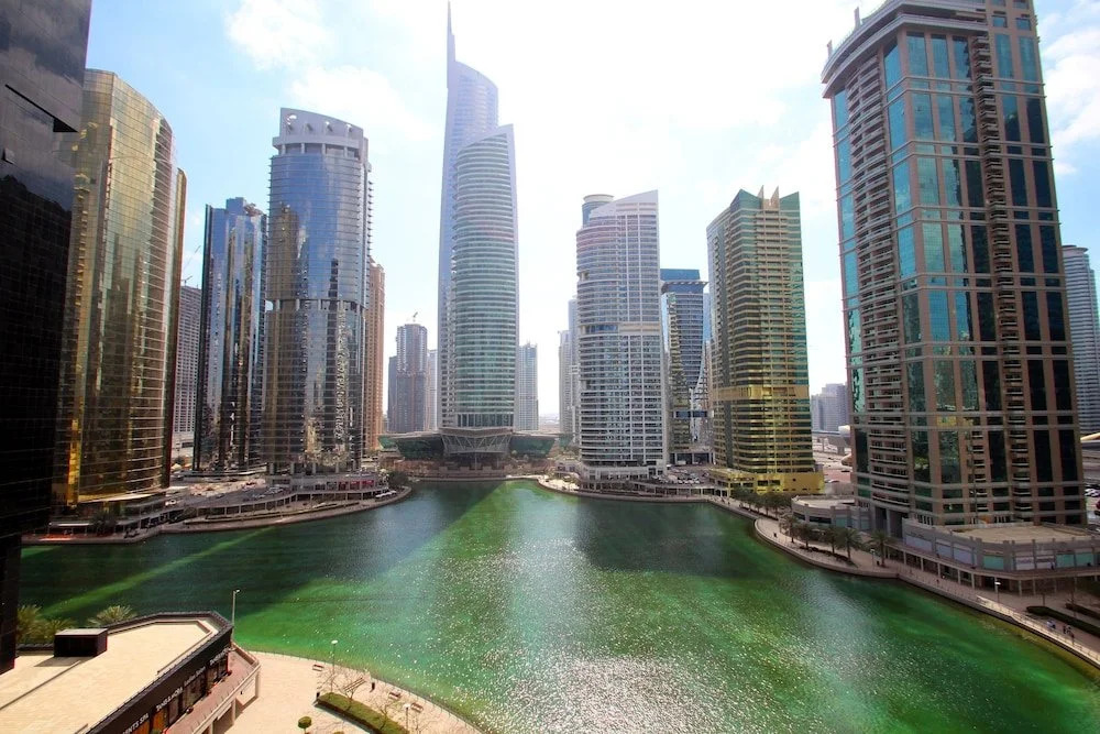 Cosmos Living Dubai Arch Tower — фото 1