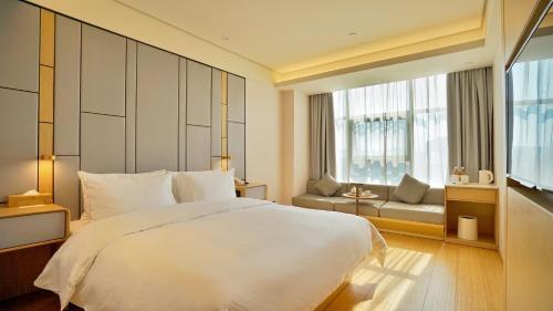 Паниин: JI Hotel Panjin Guangsha Art Street