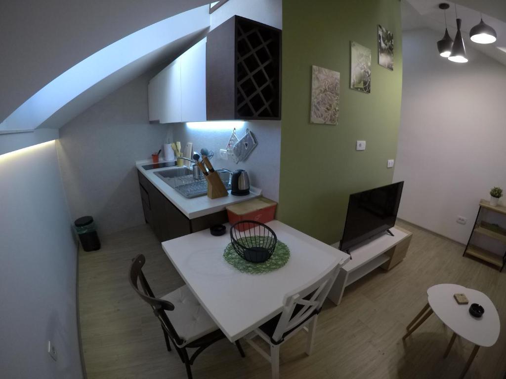 Бечичи: Lux Squere Apartments