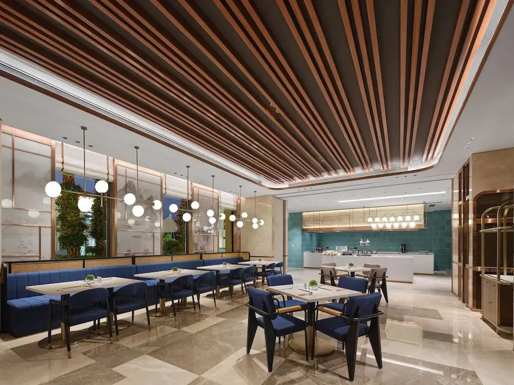 Хойчжоу: Hilton Garden Inn Huizhou North Railway Station