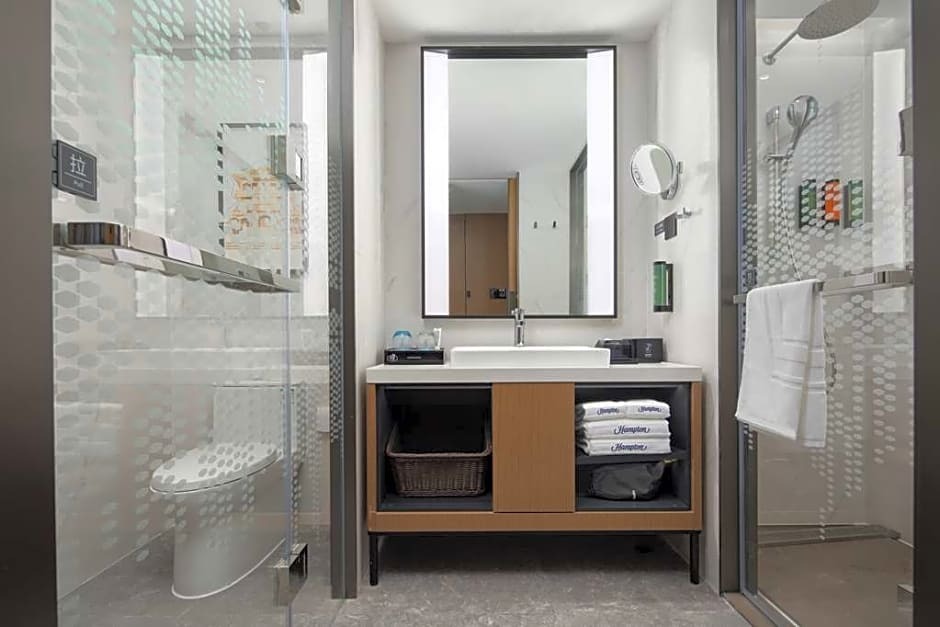Цзинин: Hampton by Hilton Jining  Innovation Valley