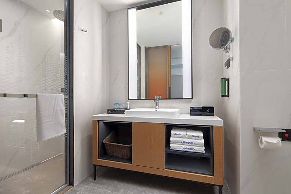 Цзинин: Hampton by Hilton Jining  Innovation Valley