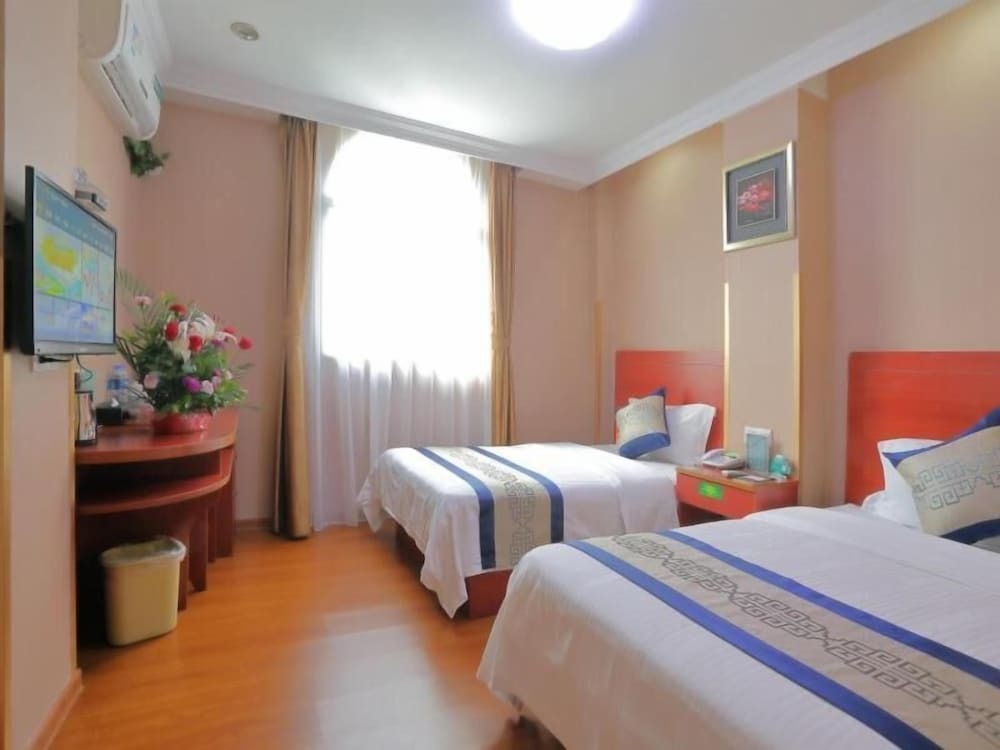 GreenTree Inn Guangdong Shantou Changping Road Express Hotel — фото 6
