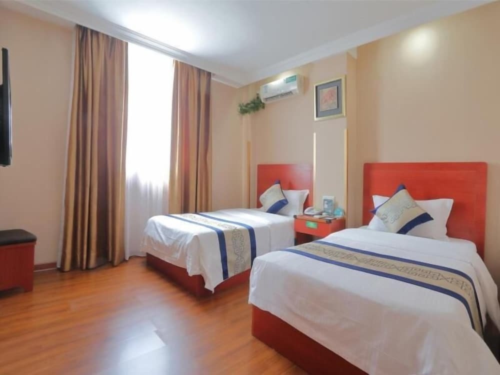 GreenTree Inn Guangdong Shantou Changping Road Express Hotel — фото 3