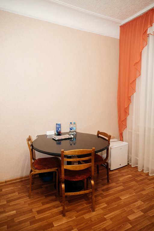 Мончегорск: Отель Sever inn