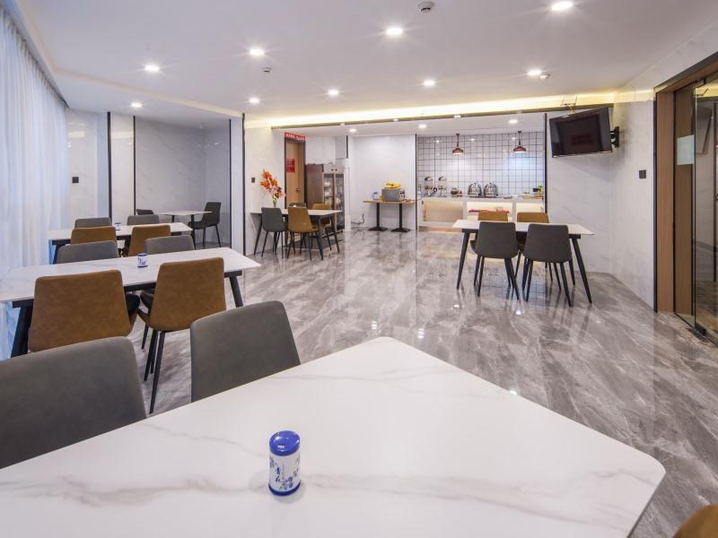 Циньчжоу: Greentree Inn Guangxi Qinzhou Grand Garden Renmin
