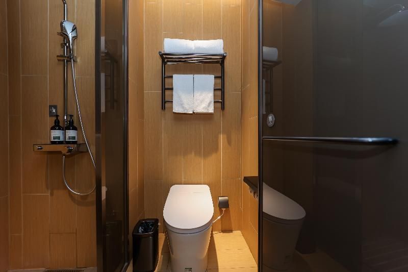 Шанхай: Ji Hotel Shanghai Xujiahui Caobao Road Subway Stat