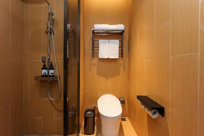 Шанхай: Ji Hotel Shanghai Xujiahui Caobao Road Subway Stat