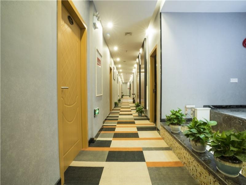 Сучжоу: Shell Kunshan Huaqiao Town Huaji Road Hotel