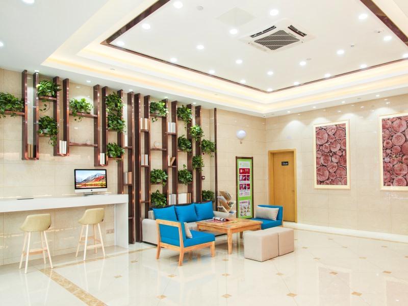 Тайчжоу: GreenTree Inn Jingjiang Xinjian Road Decheng Plaza