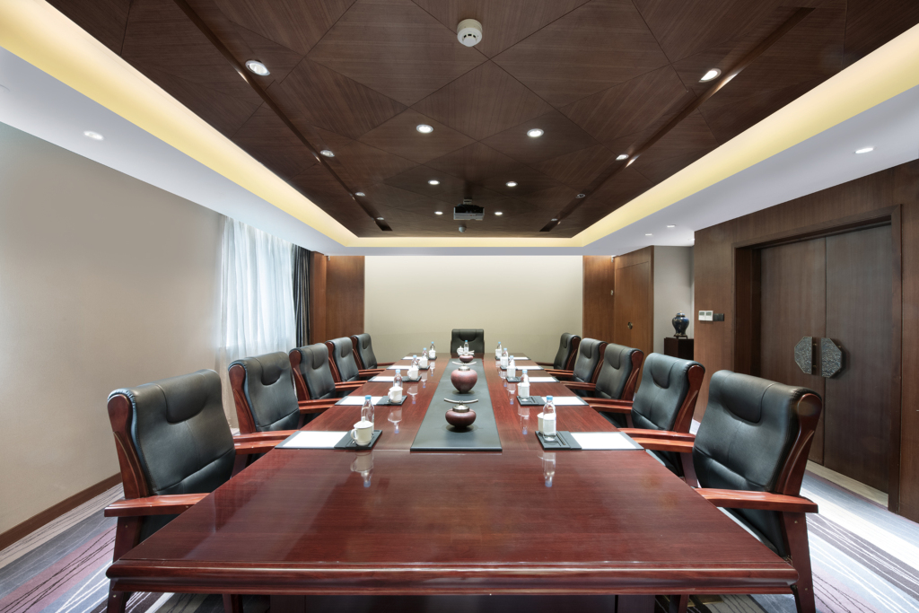 Шангри-Ла: Crowne Plaza Yading, an IHG Hotel