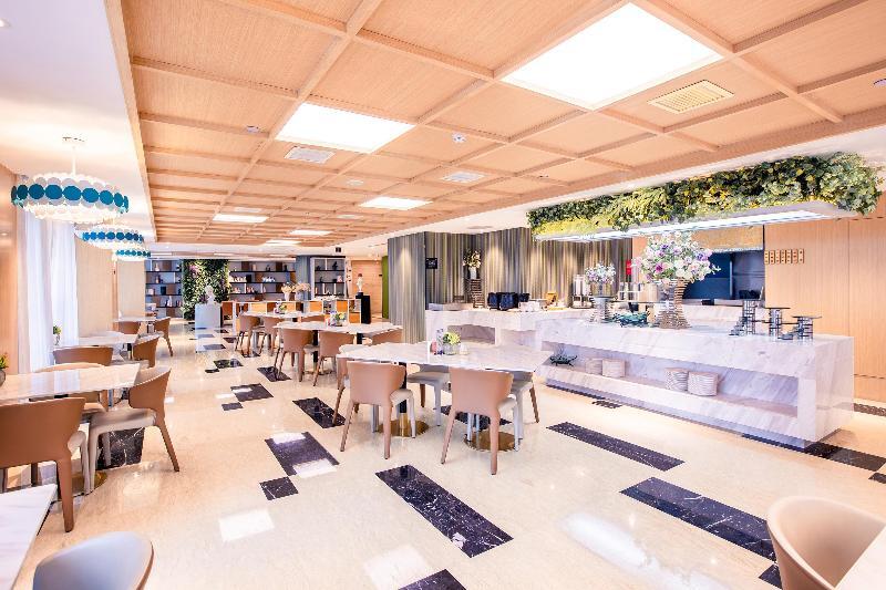 Ухань: Отель Madison Hotel Wuhan Wujiashan