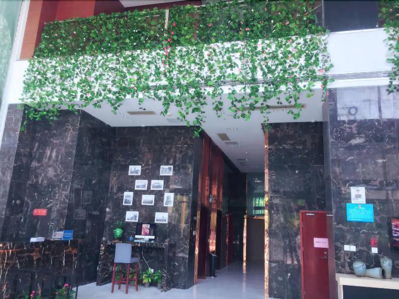Ухань: Jinjiang Metropolo Hotel Wuhan Jingkai Wanda Sport