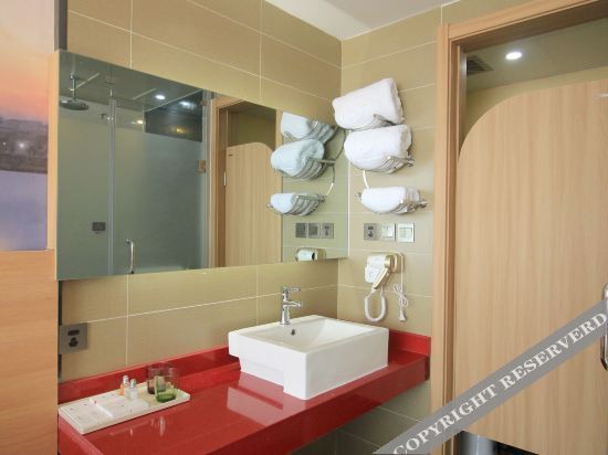 Яньтай: Thank U Hotel (Muping Yong'an)
