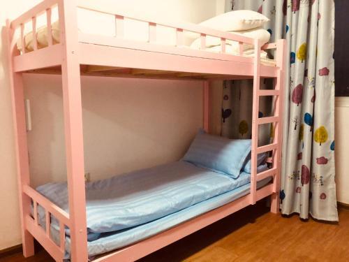 Лишуй: Love Faraway Youth Hostel