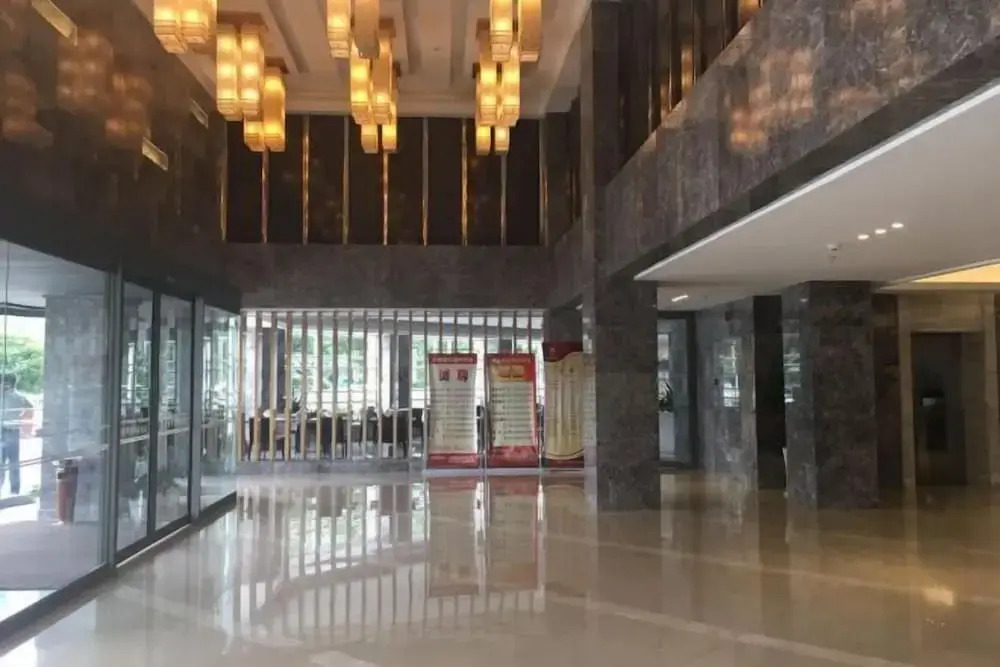 Шанграо: Shangri-La International Hotel