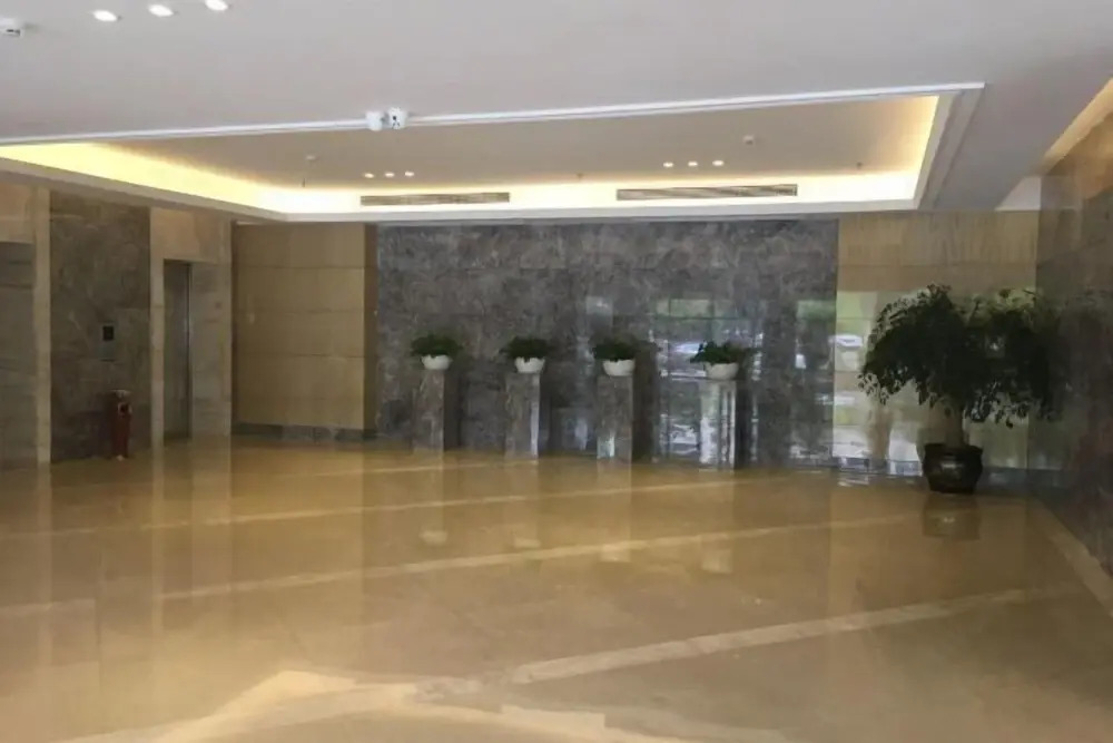 Шанграо: Shangri-La International Hotel
