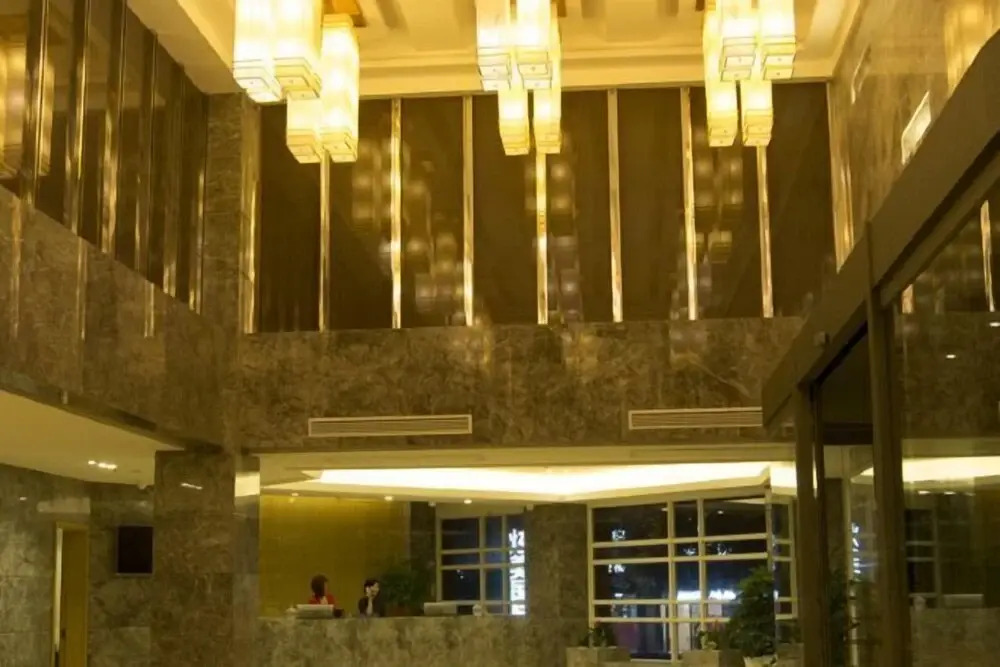 Шанграо: Shangri-La International Hotel