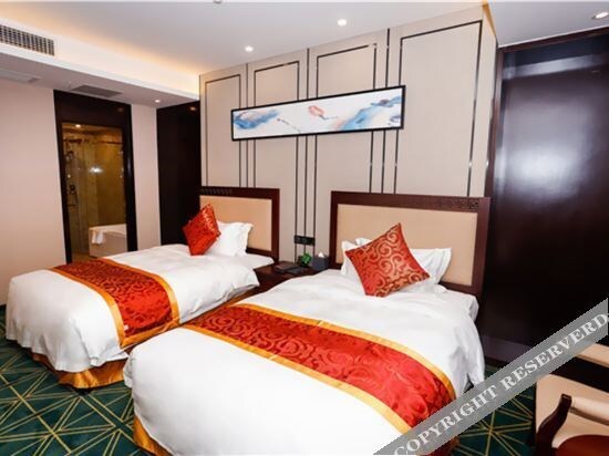 Фуян: Huayuan International Hotel