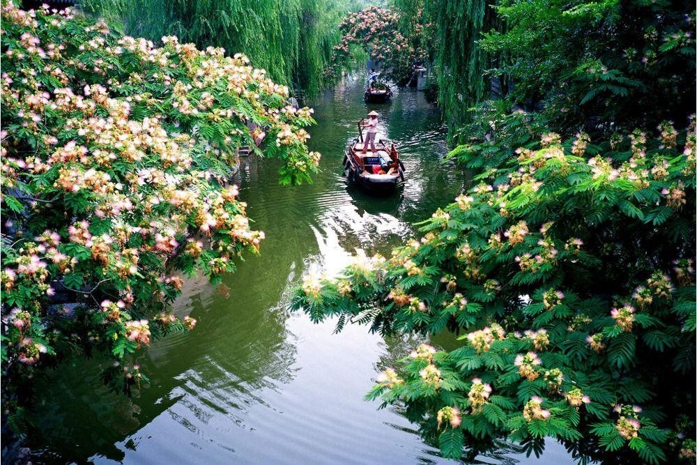 Сучжоу: Zhouzhuang Wonderful Dream Resort Hotel