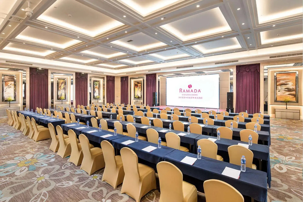 Шэньчжэнь: Ramada Shenzhen Baoan