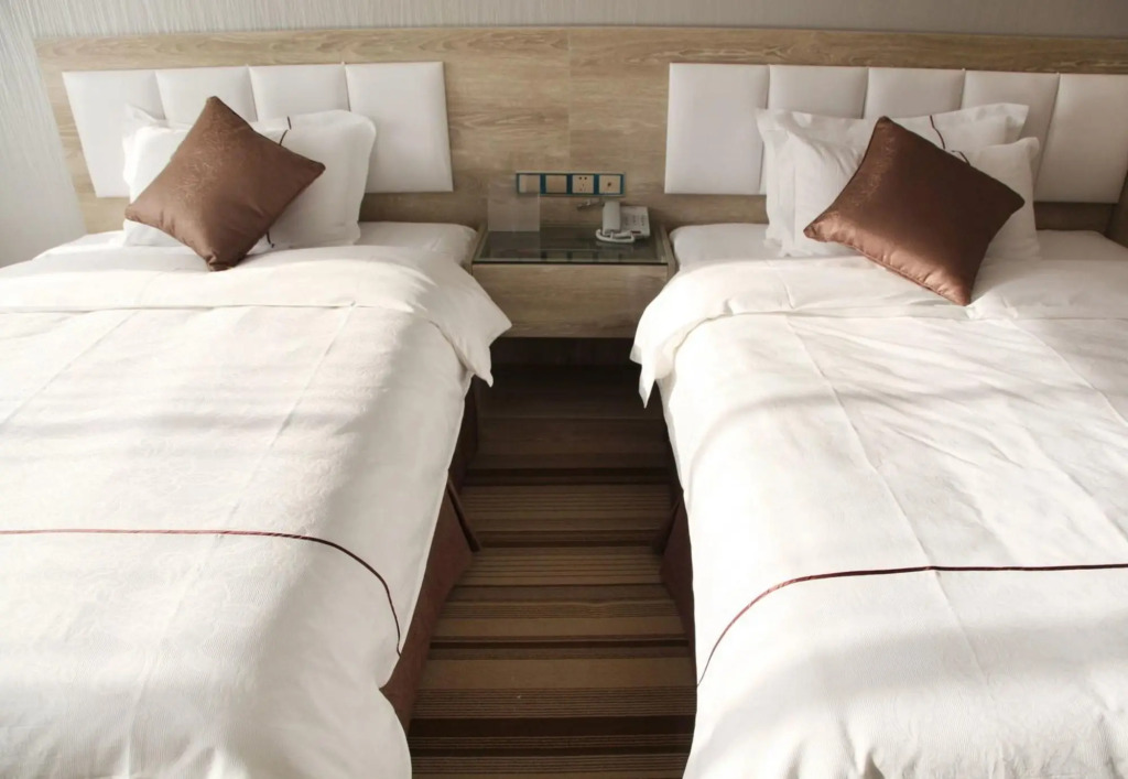 Ухань: Leisure Hotel