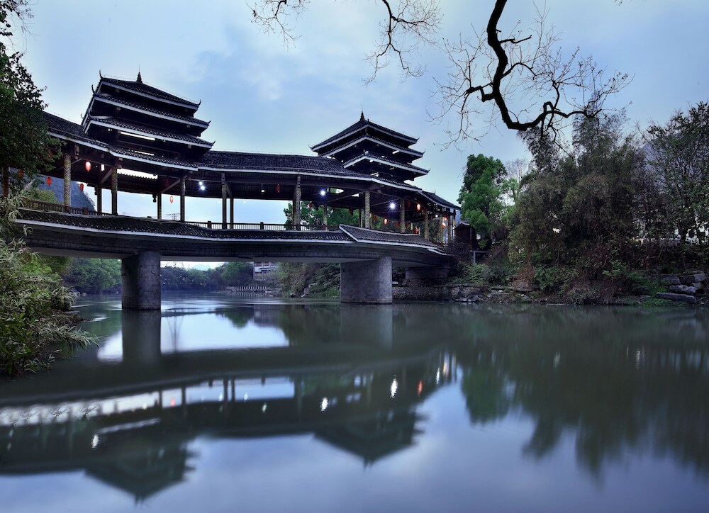 Гуйлинь: The Beyond Villa Guilin